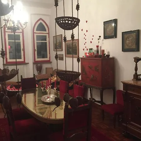 Lalla's Central * Тортона
